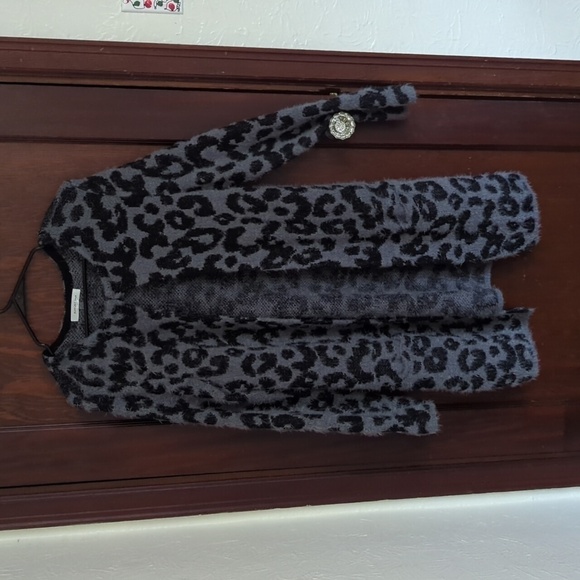 August Silk Gray & Black Animal Print Long Sleeve Open Duster Cardigan Size Lg - Picture 1 of 7